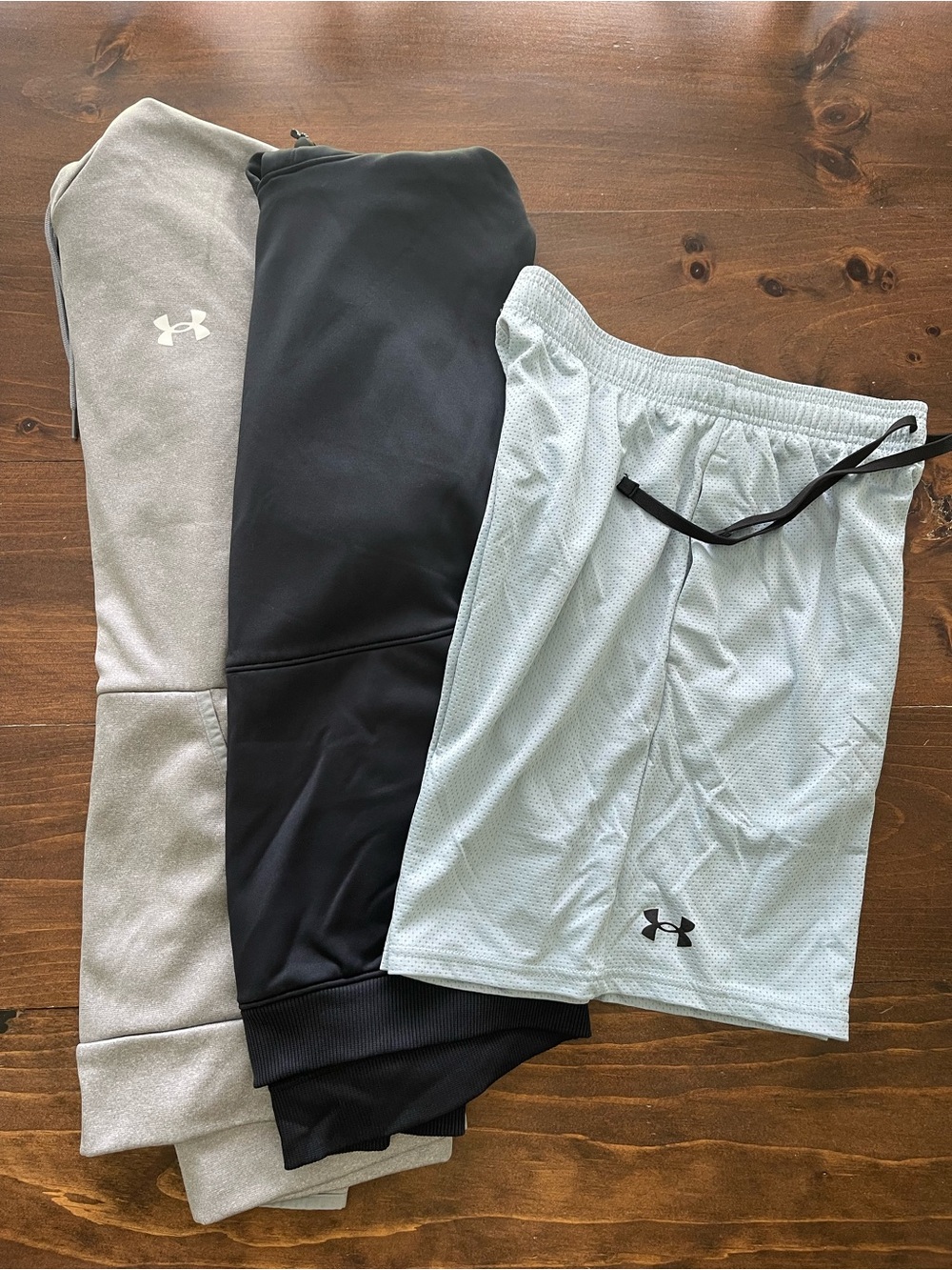 Men’s Under Armour Bundle